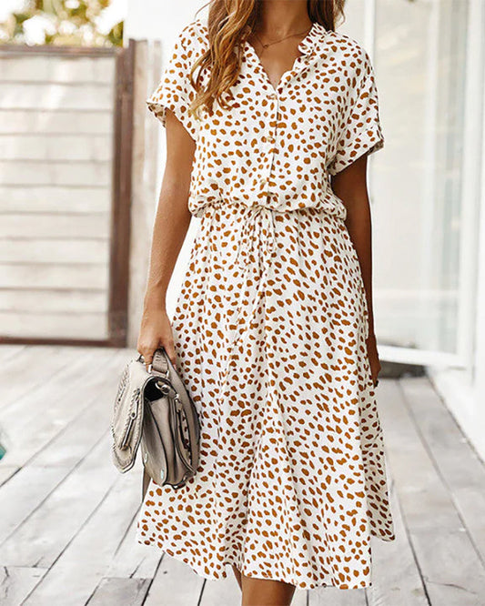 Jess| V-neck dress with polka dots
