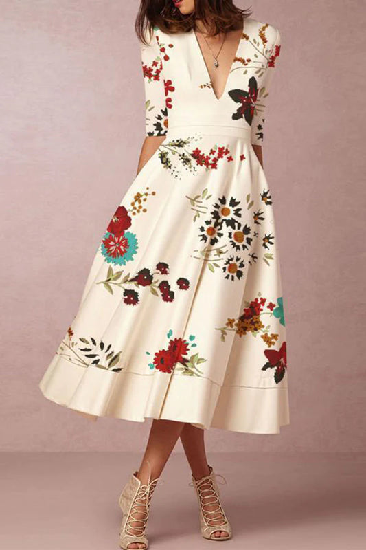 Daisy| Floral V-Neck Waisted Half-Sleeve Dress