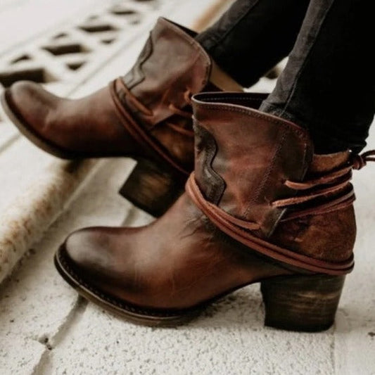 Aenery® | Stylish boots for women