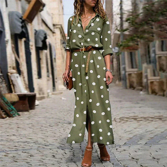 Freja - Fashionable dress with polka dots